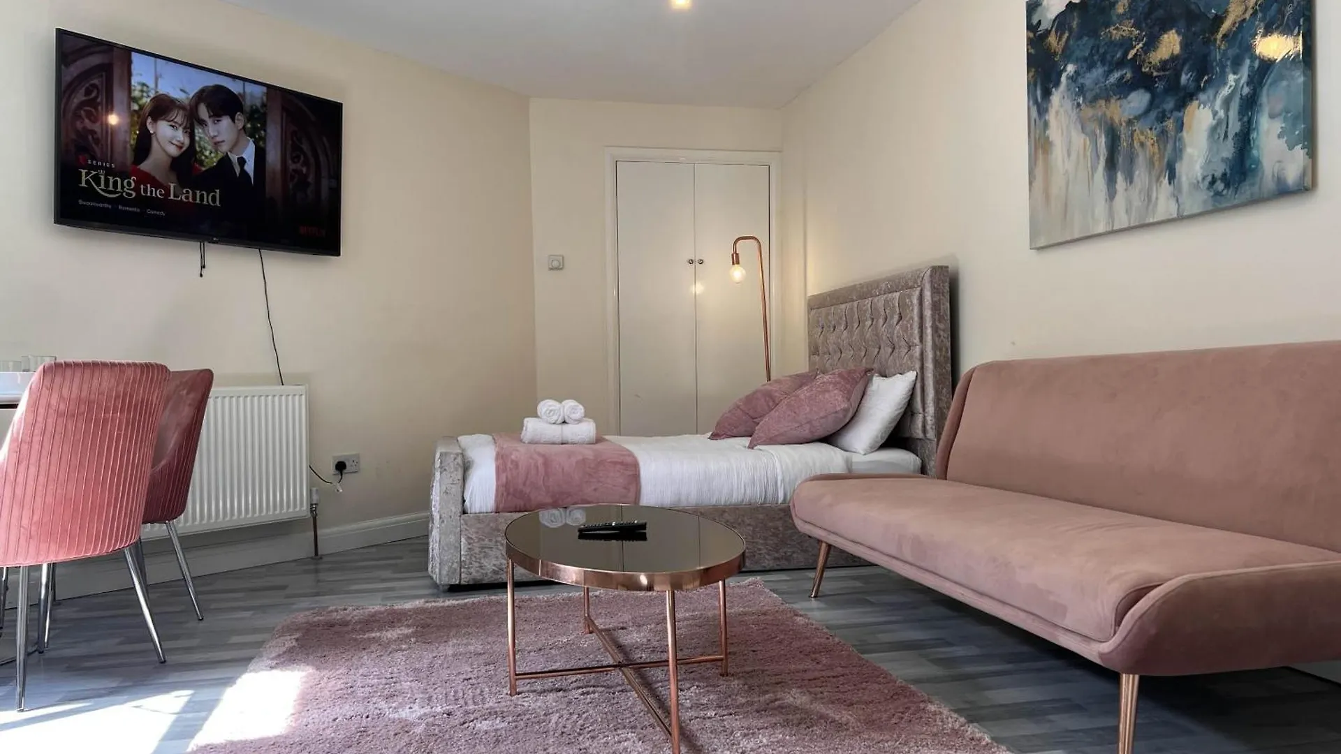 Haven Homes - Central Luton Studio Apartments