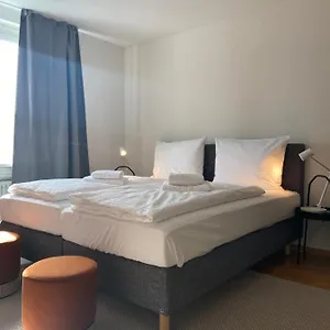 1-bdr-apartment-in-zurich-west.hotelsbaselswitzerland.com/